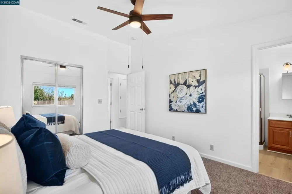 2416 Ohatch Dr San Pablo, CA 94806