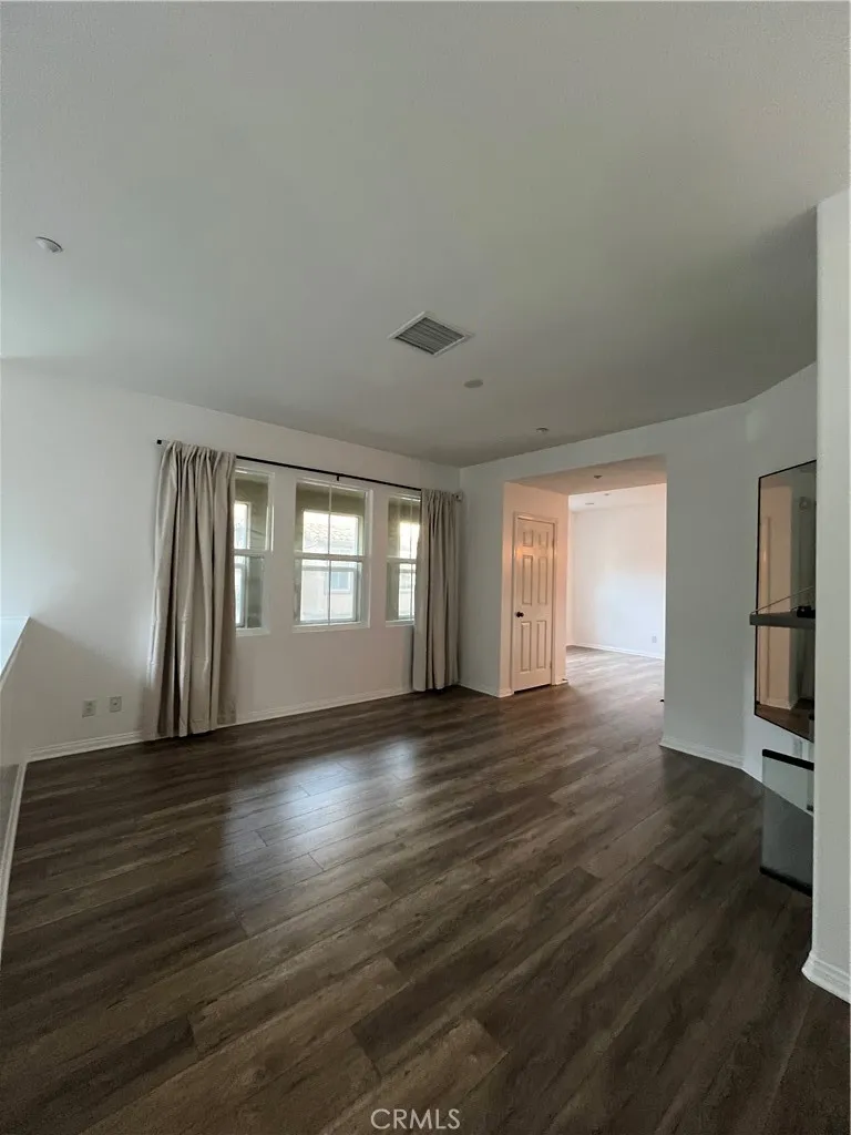 119 Danbrook Irvine, CA 92603