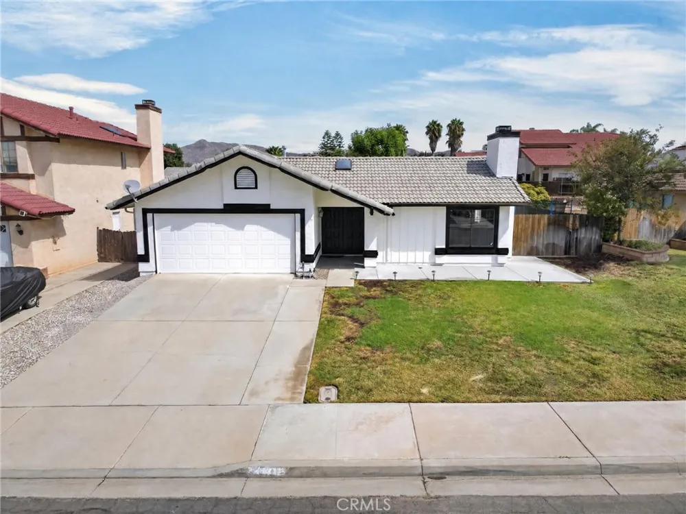26348 Bodega Court Moreno Valley, CA 92555