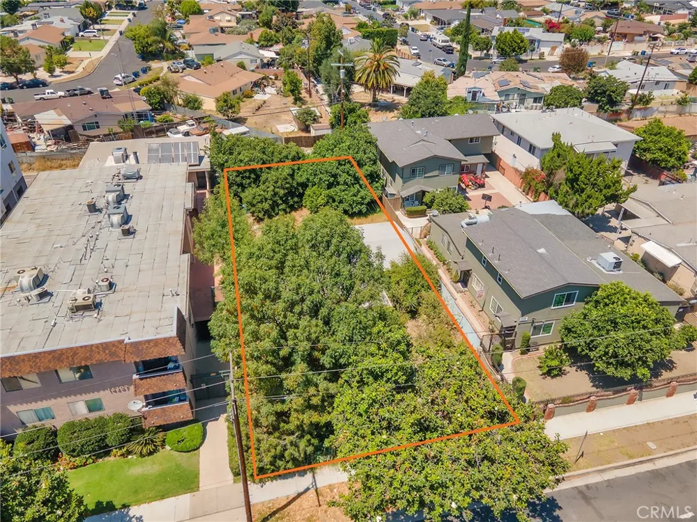 14301 Roscoe Boulevard Panorama City, CA 91402