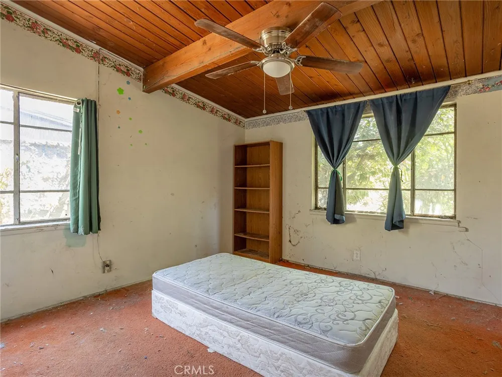 14301 Roscoe Boulevard Panorama City, CA 91402