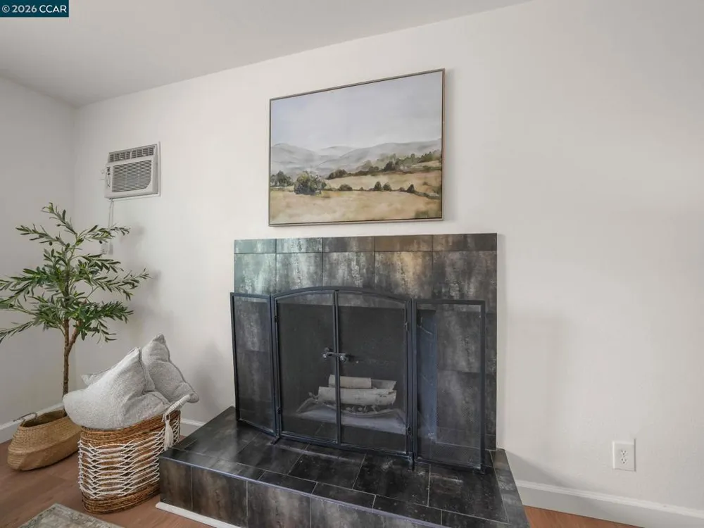 1780 Sargent Rd Concord, CA 94518
