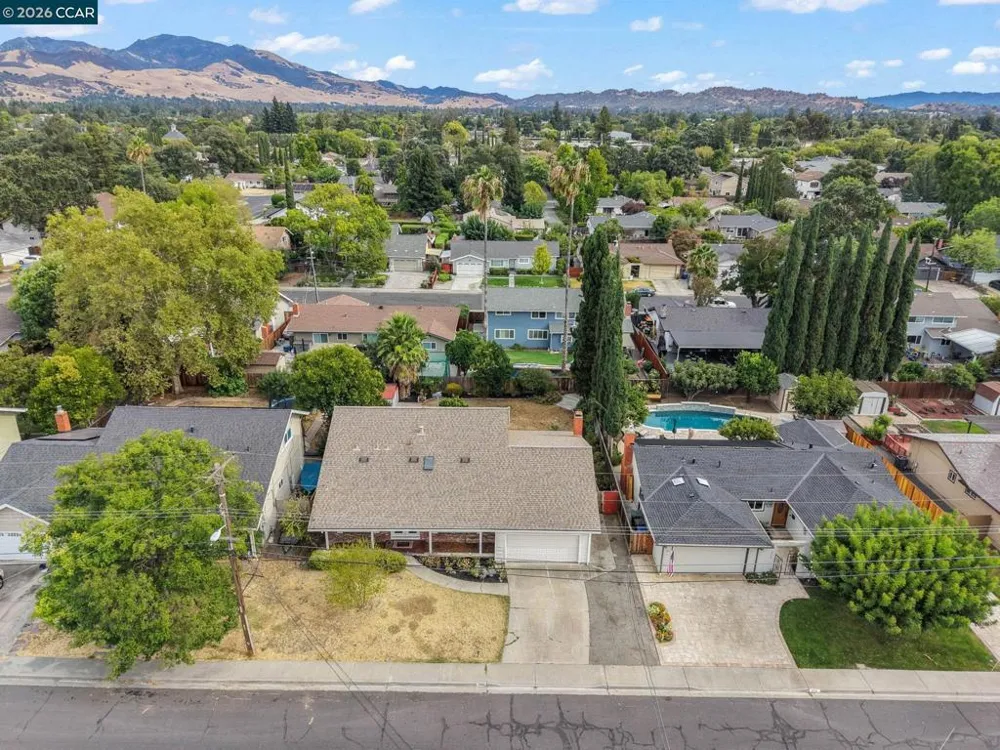 1780 Sargent Rd Concord, CA 94518