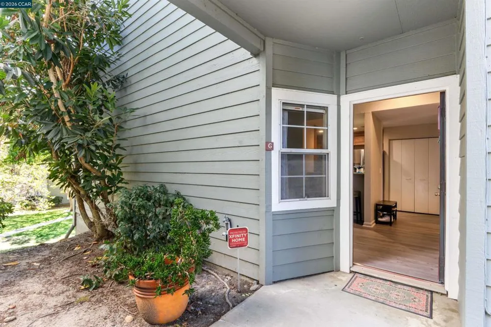 8020 Mountain View Dr #G Pleasanton, CA 94588