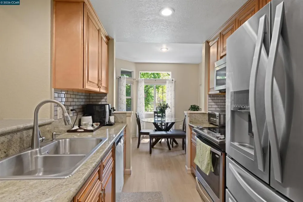 8020 Mountain View Dr #G Pleasanton, CA 94588