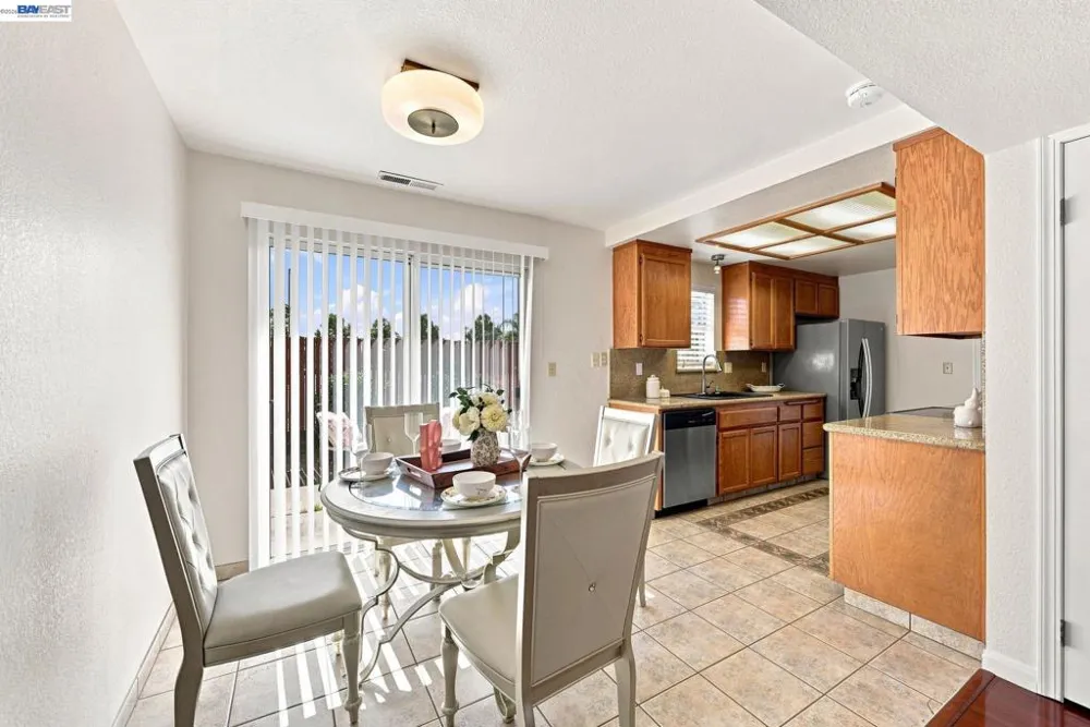 847 W Sunset Blvd #B Hayward, CA 94541