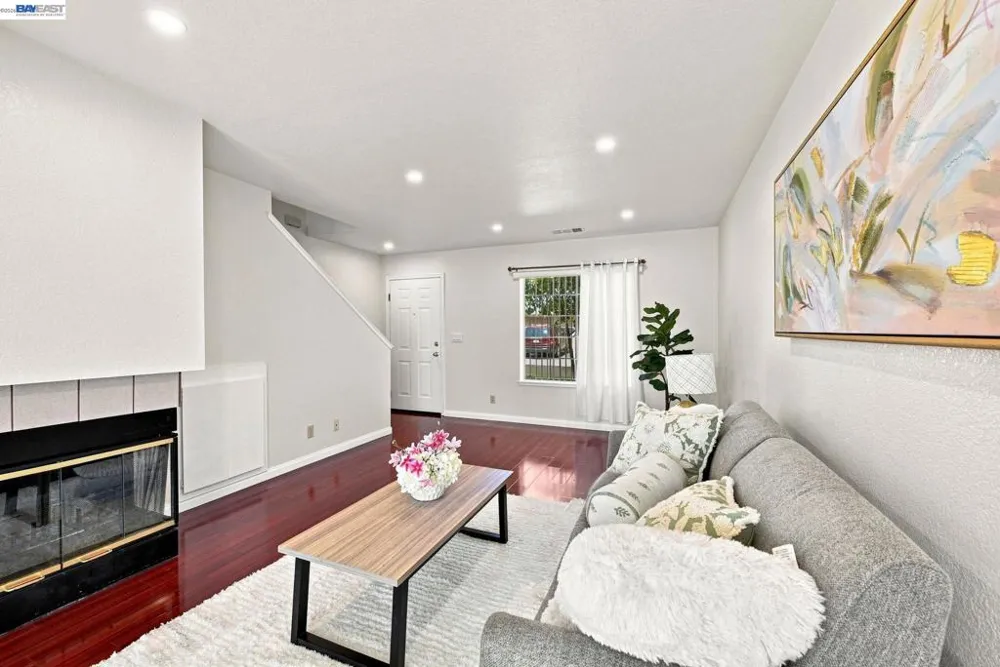 847 W Sunset Blvd #B Hayward, CA 94541