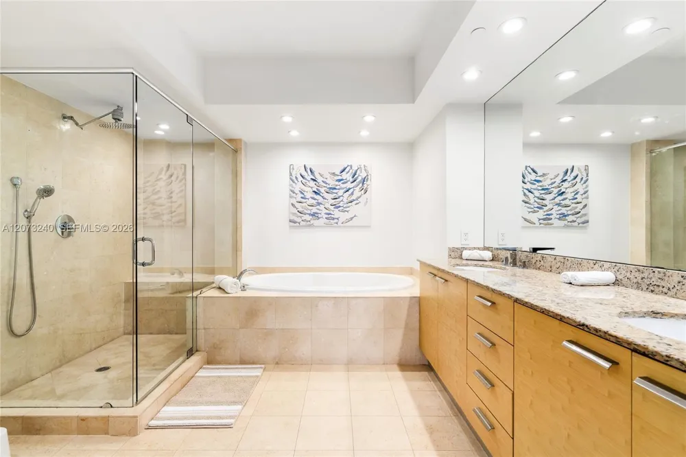 1830 Ocean Dr #1702 Hallandale Beach, FL 33009