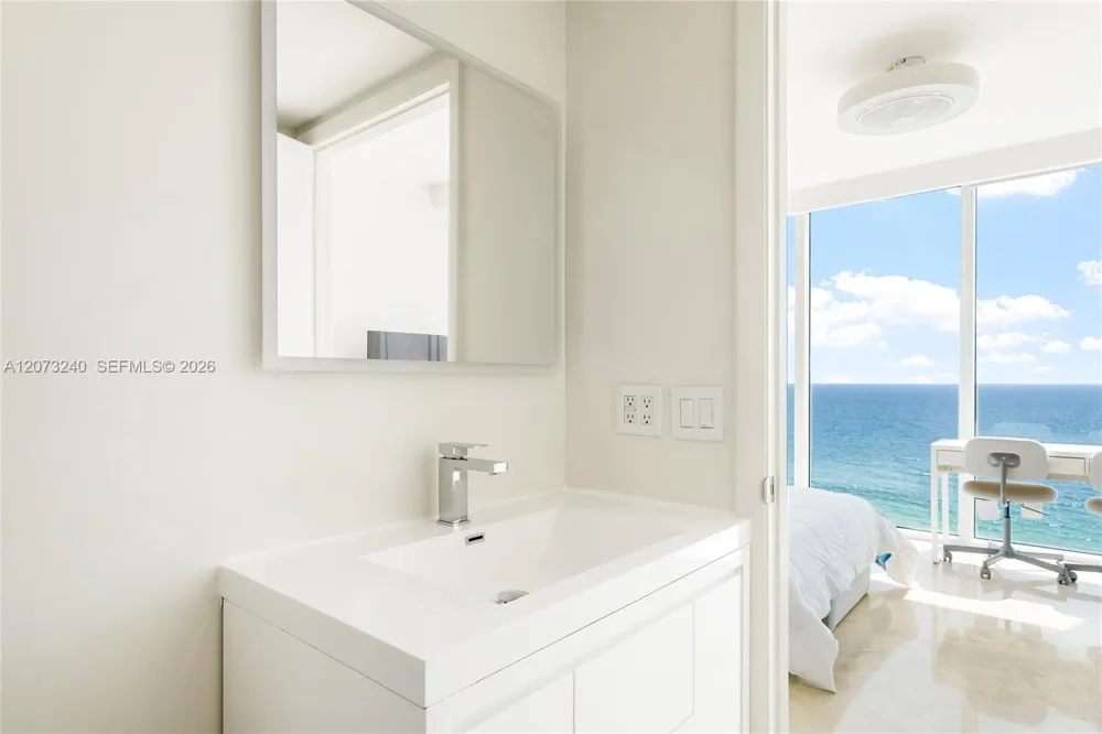 1830 Ocean Dr #1702 Hallandale Beach, FL 33009