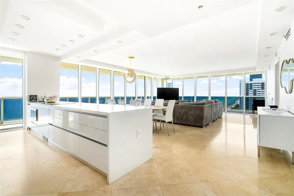 1830 Ocean Dr #1702 Hallandale Beach, FL 33009