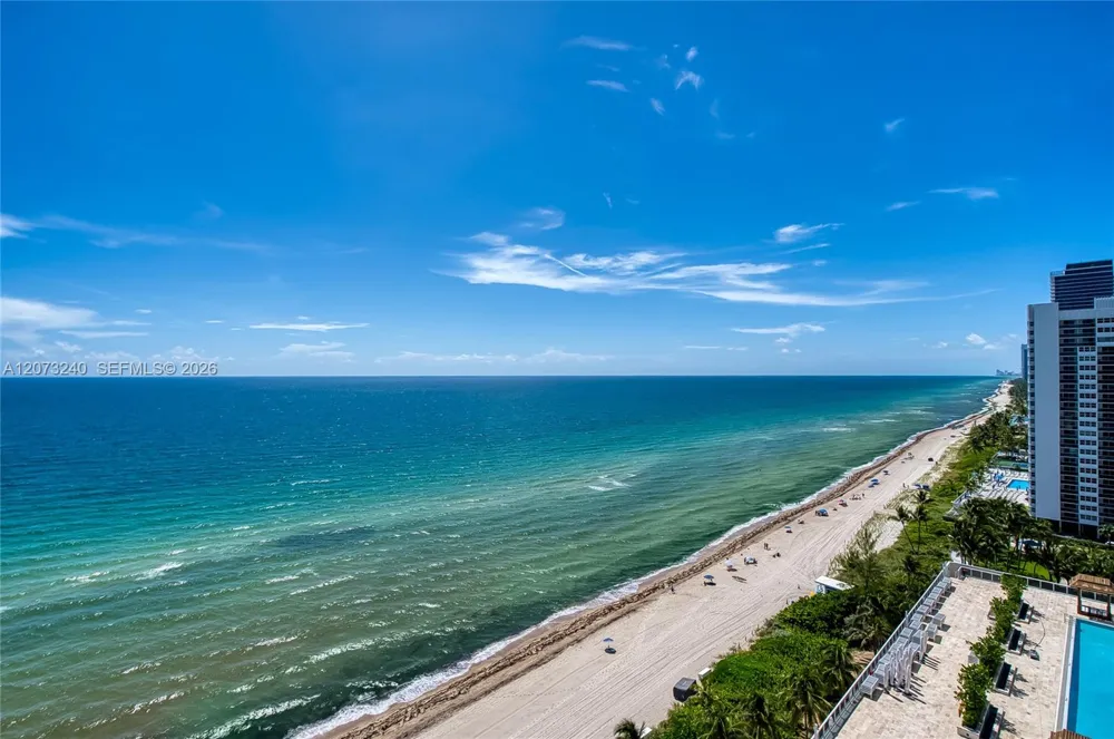 1830 Ocean Dr #1702 Hallandale Beach, FL 33009