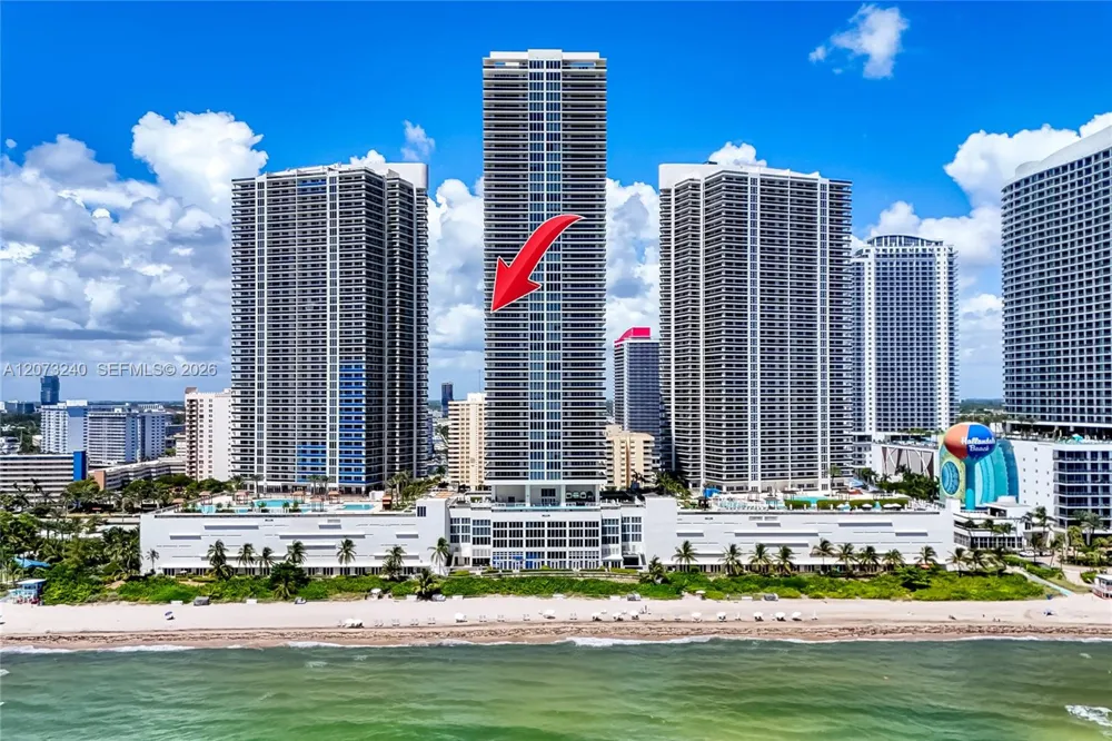 1830 Ocean Dr #1702 Hallandale Beach, FL 33009