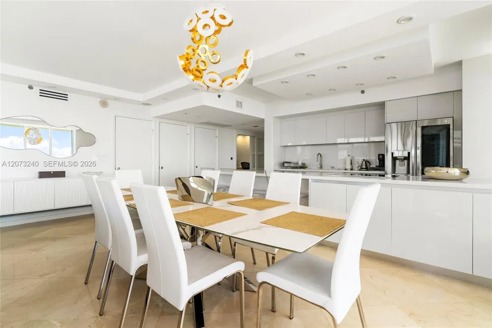1830 Ocean Dr #1702 Hallandale Beach, FL 33009