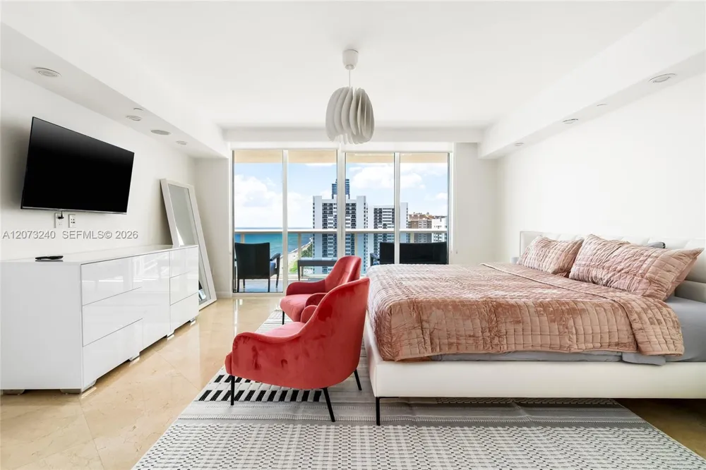 1830 Ocean Dr #1702 Hallandale Beach, FL 33009