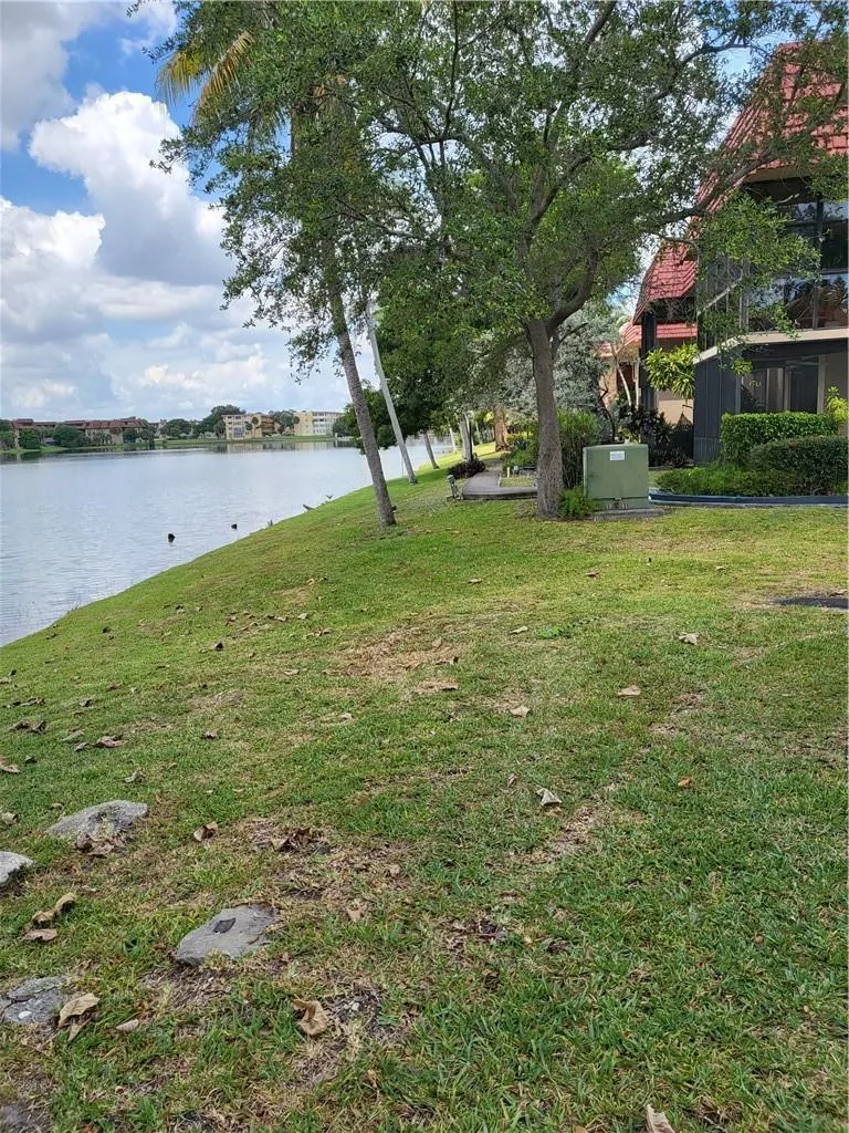 780 NE 199TH STREET #101E Miami, FL 33179