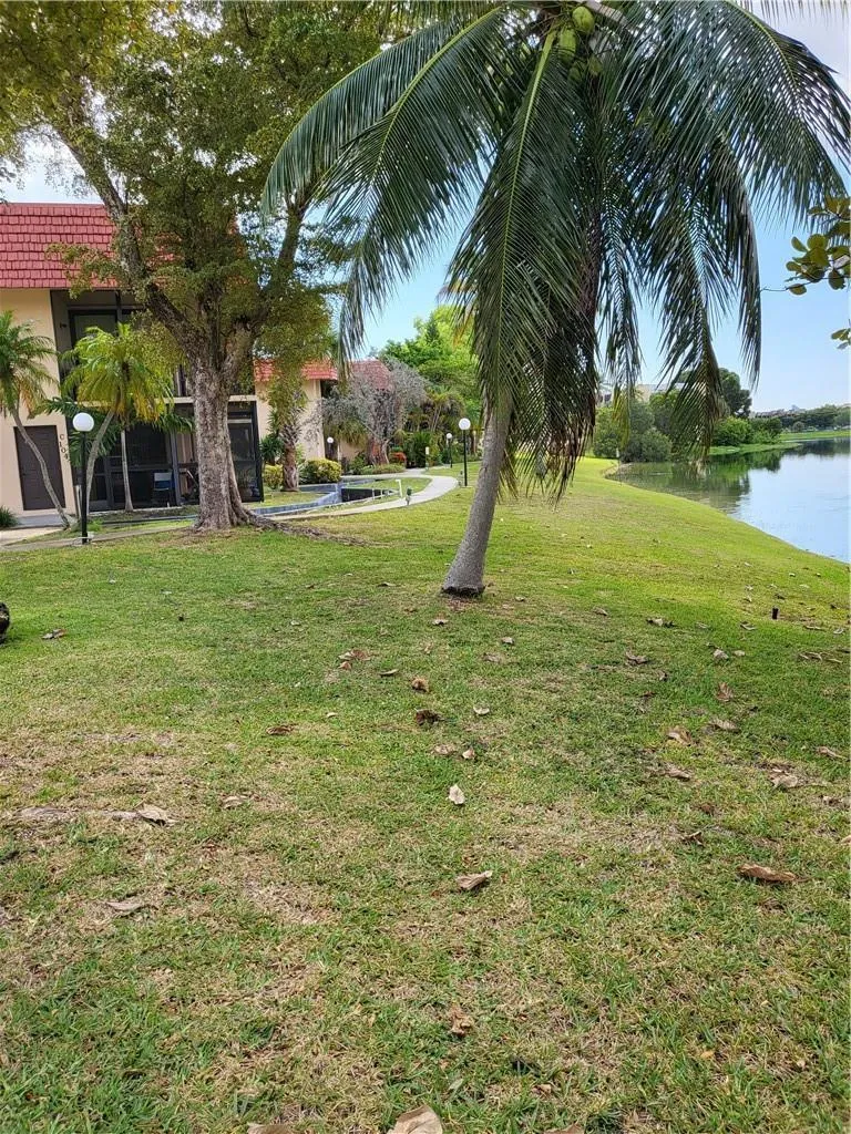 780 NE 199TH STREET #101E Miami, FL 33179