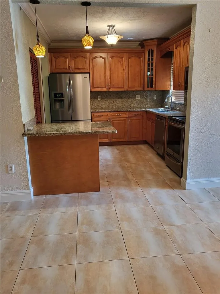 780 NE 199TH STREET #101E Miami, FL 33179