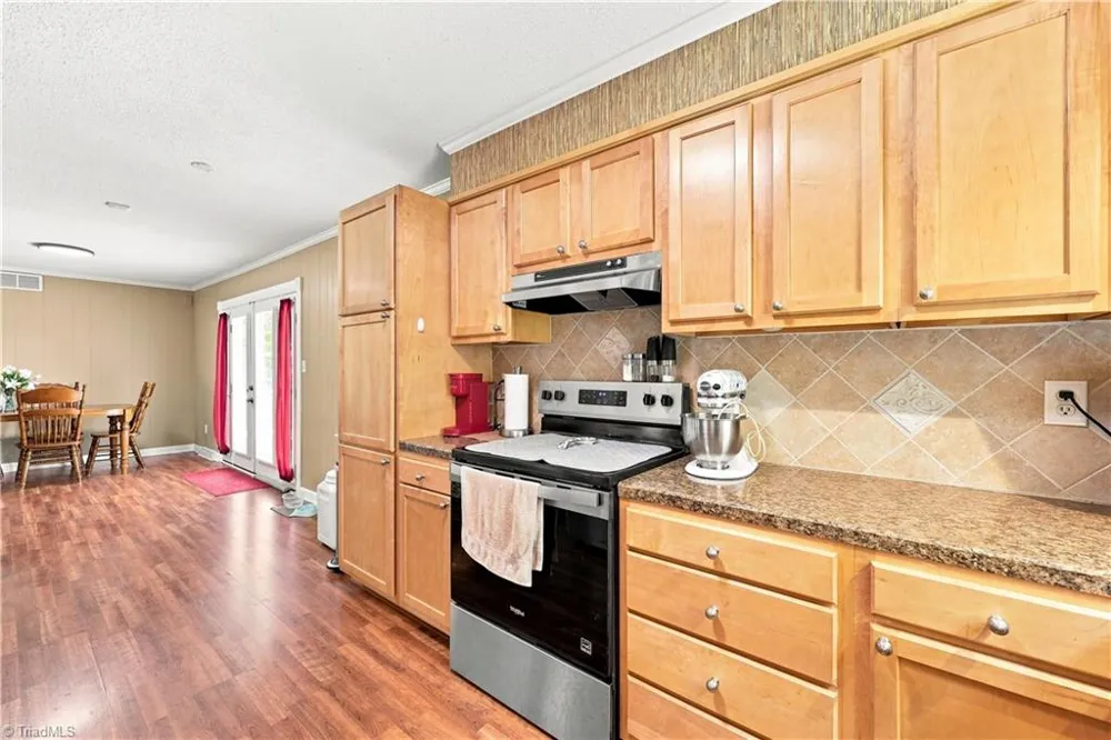 3986 Welcome Arcadia Road Lexington, NC 27295