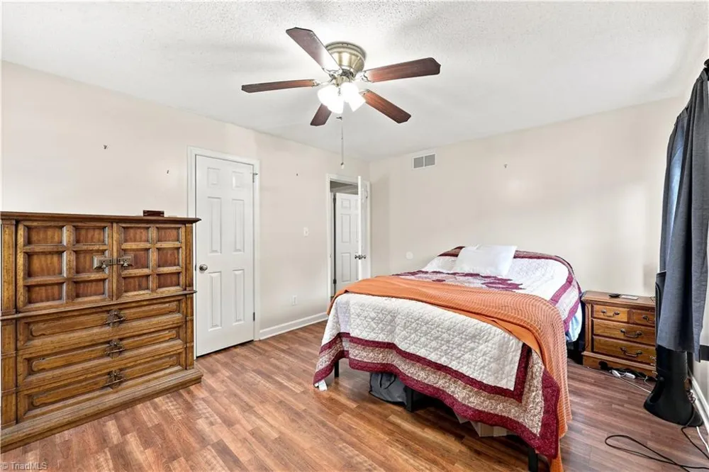 3986 Welcome Arcadia Road Lexington, NC 27295