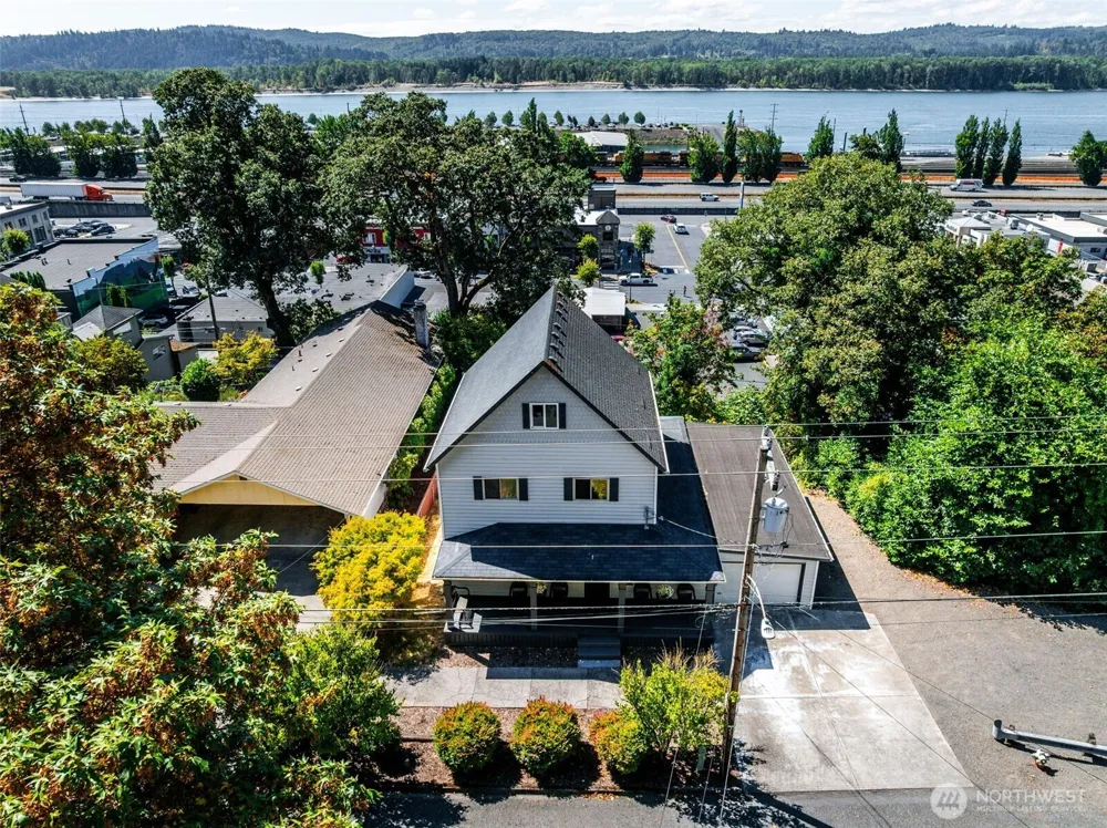 285 2nd Street Kalama, WA 98625