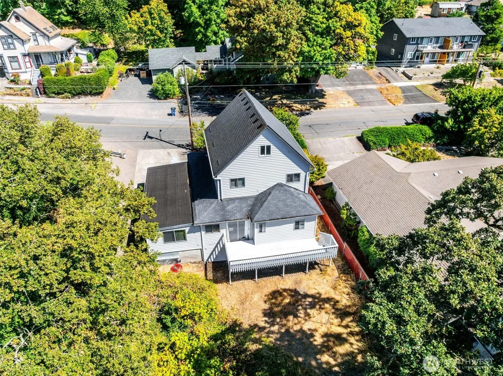 285 2nd Street Kalama, WA 98625