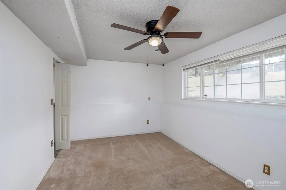 8858 81st Avenue SW Lakewood, WA 98498