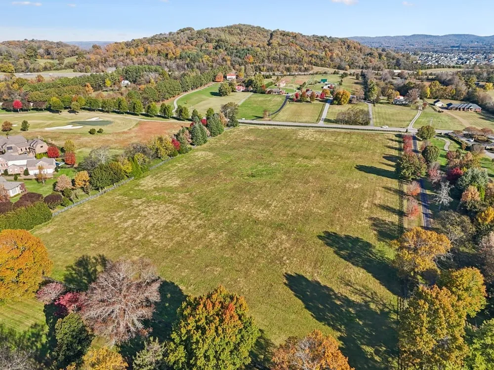 6435 Eudailey Covington Rd College Grove, TN 37046