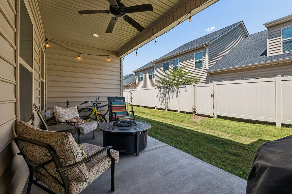 4416 Sunday Silence Way Murfreesboro, TN 37128