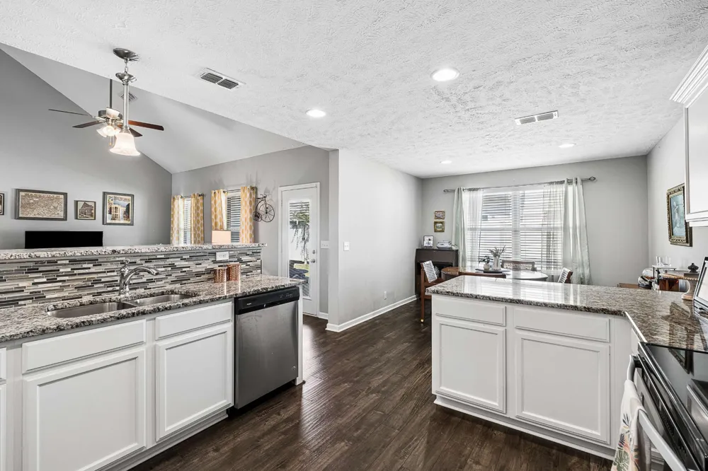 4416 Sunday Silence Way Murfreesboro, TN 37128