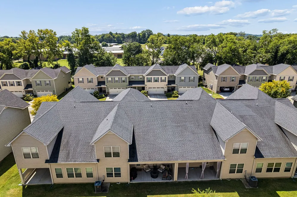 4416 Sunday Silence Way Murfreesboro, TN 37128