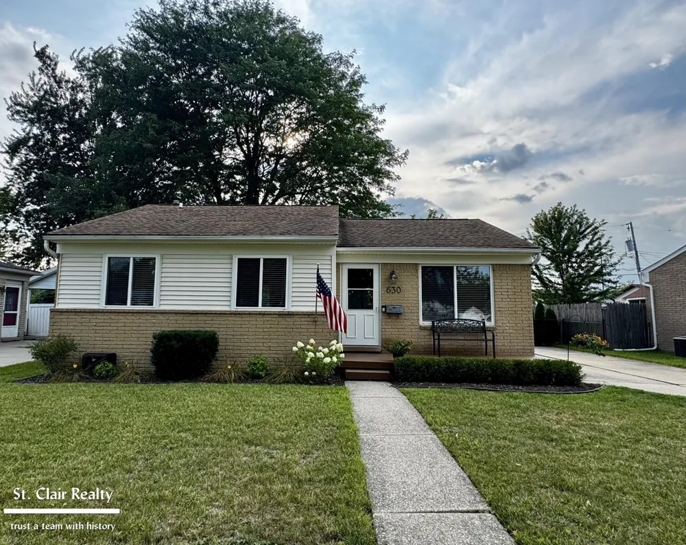 630 Georgia Street Marysville City, MI 48040