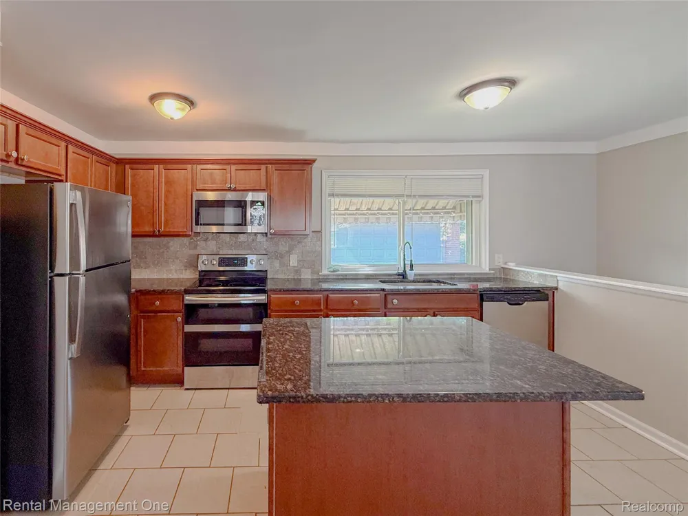 34227 Florence Street Westland City, MI 48185