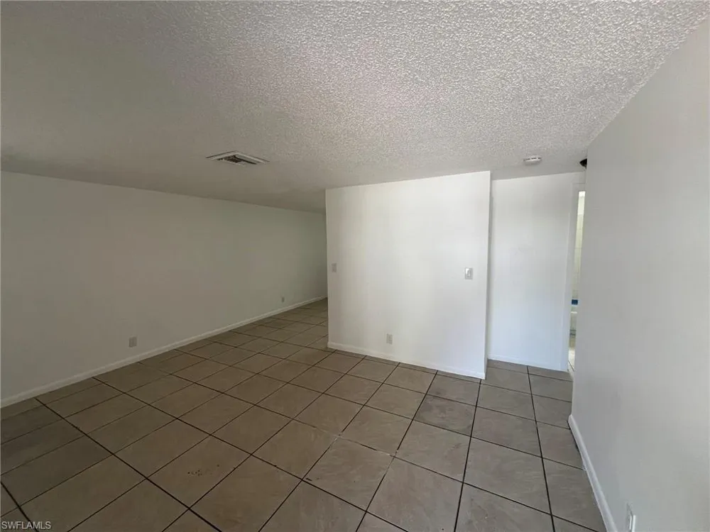 286 Lowell Avenue #286 North Fort Myers, FL 33917