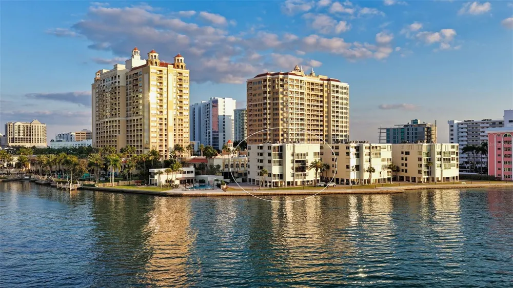 101 SUNSET DRIVE #103 Sarasota, FL 34236