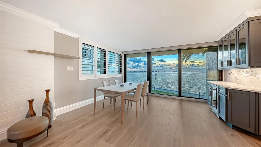 101 SUNSET DRIVE #103 Sarasota, FL 34236