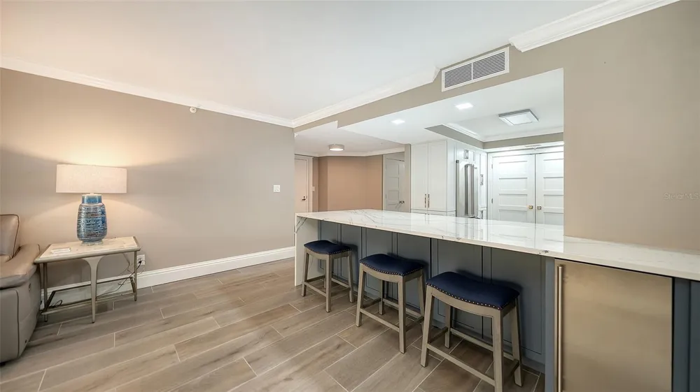 101 SUNSET DRIVE #103 Sarasota, FL 34236