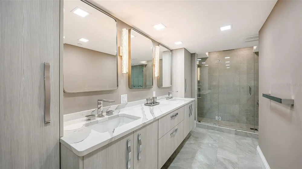 101 SUNSET DRIVE #103 Sarasota, FL 34236