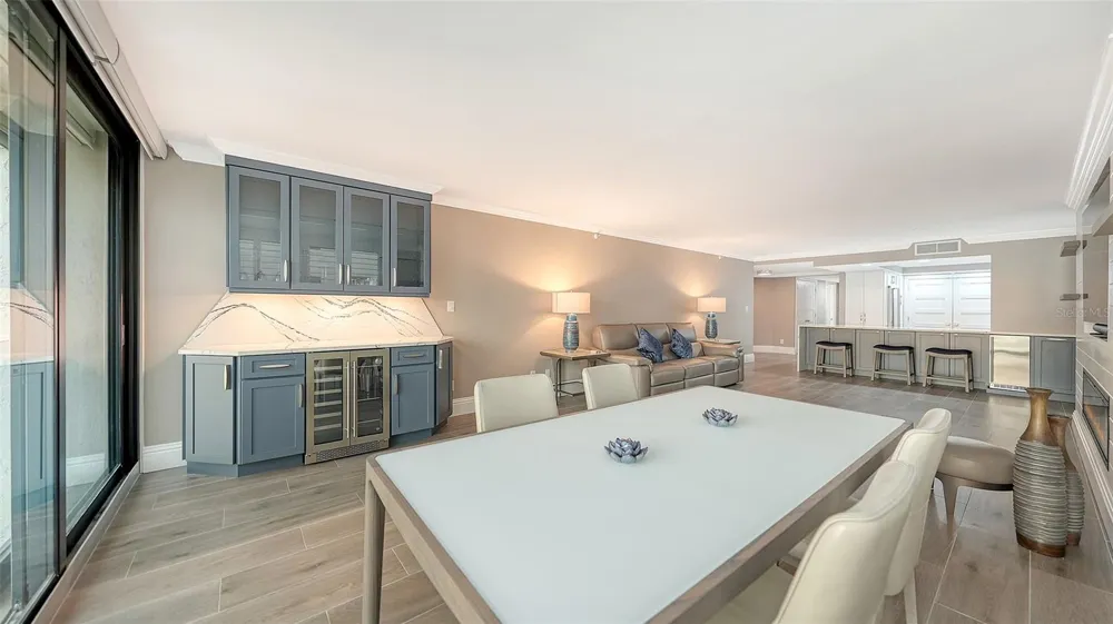 101 SUNSET DRIVE #103 Sarasota, FL 34236