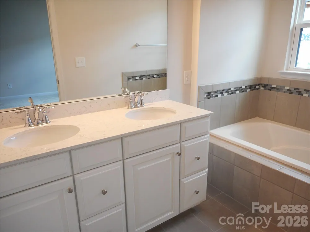 1563 S Church Street Charlotte, NC 28203