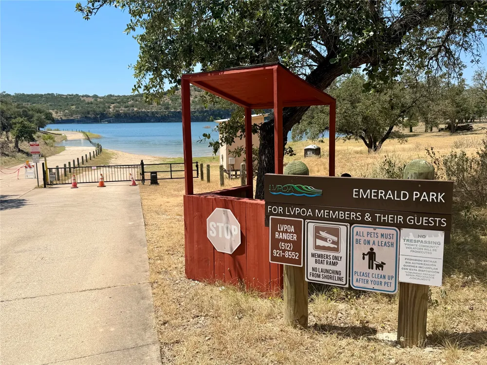 21500 Falcon Lane Lago Vista, TX 78645