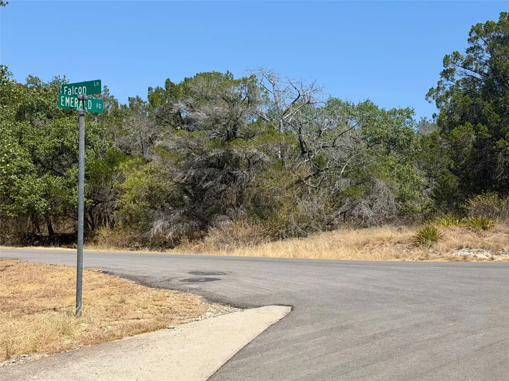 21500 Falcon Lane Lago Vista, TX 78645