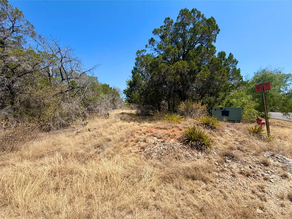 21500 Falcon Lane Lago Vista, TX 78645