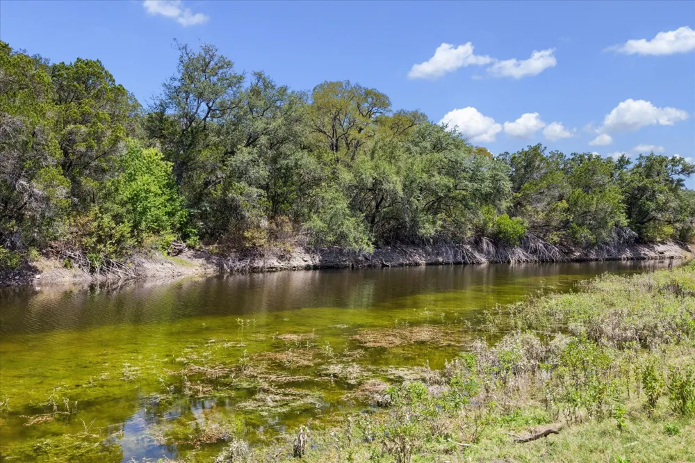1920 The Low Road San Marcos, TX 78666