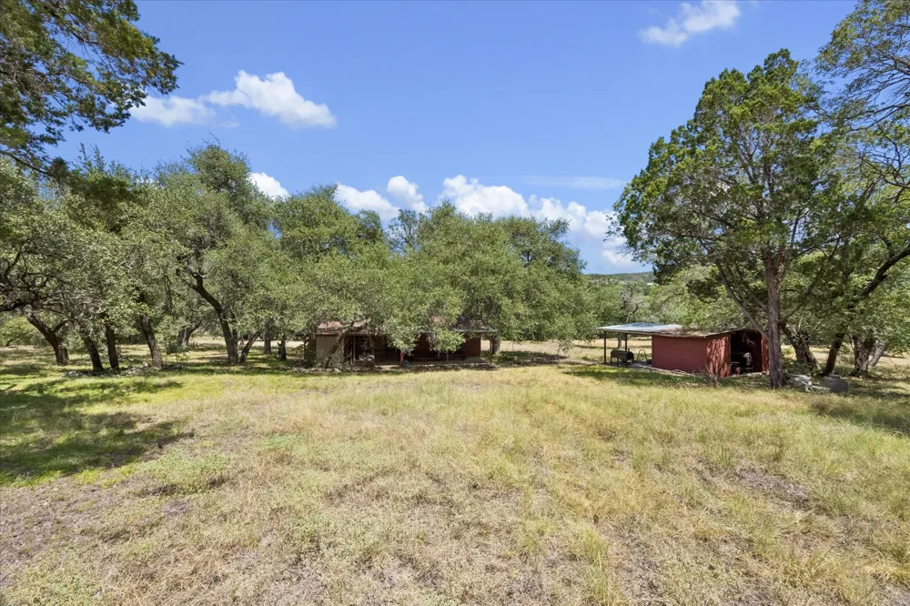 1920 The Low Road San Marcos, TX 78666