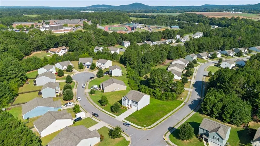 10 Easy Goer Court Cartersville, GA 30120