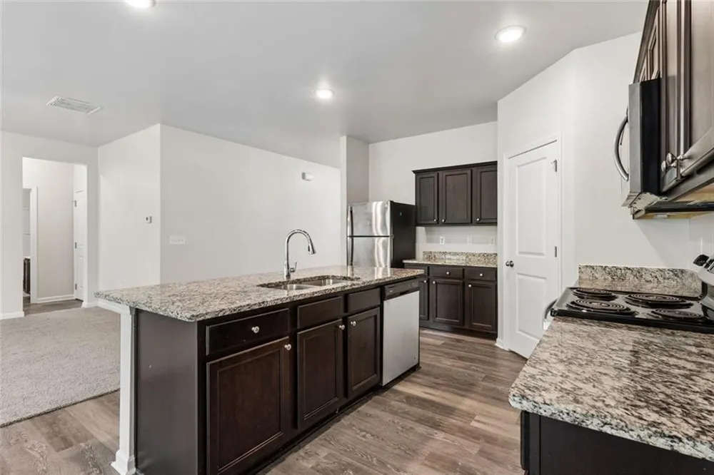 10 Easy Goer Court Cartersville, GA 30120