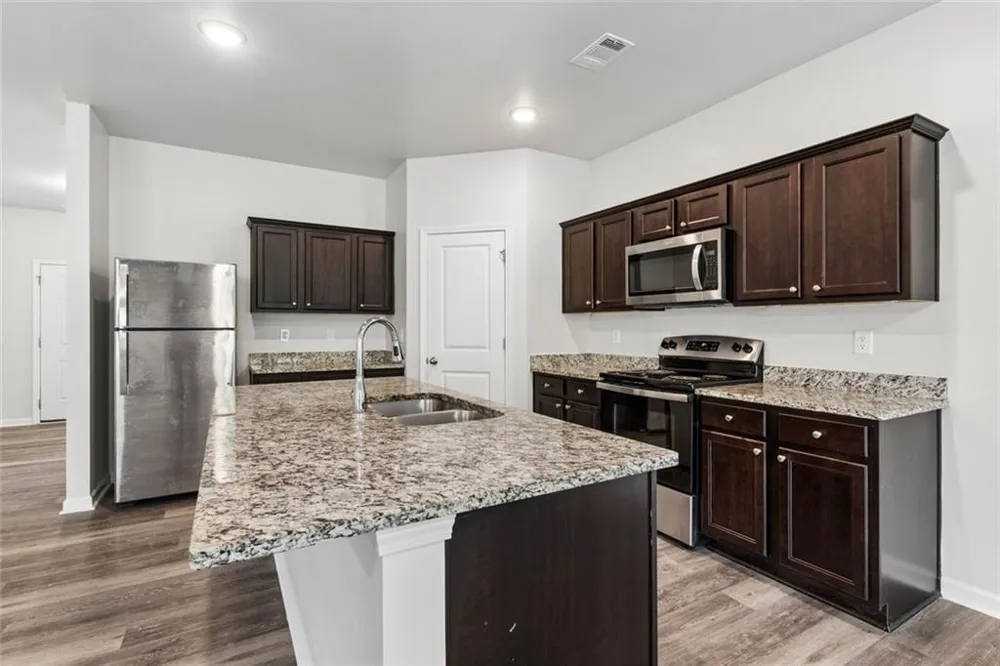 10 Easy Goer Court Cartersville, GA 30120