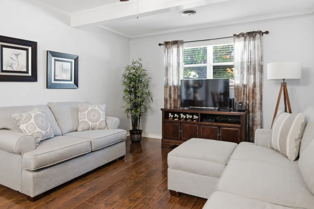 4100 Big Bend Trail Lake Worth, TX 76135