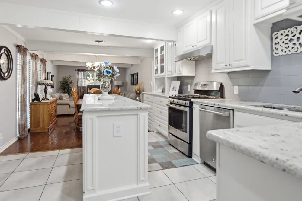 4100 Big Bend Trail Lake Worth, TX 76135