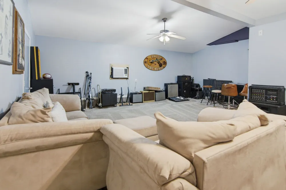 4100 Big Bend Trail Lake Worth, TX 76135